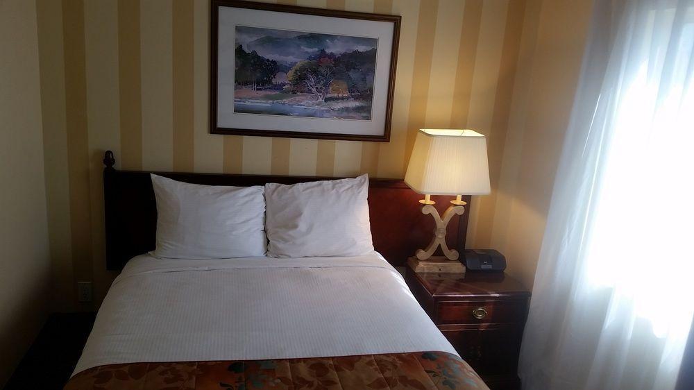 Arbutus Inn Βικτώρια Εξωτερικό φωτογραφία